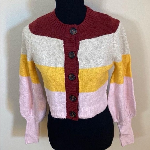 Wild Fable Cropped Sweater - Picture 3 of 7